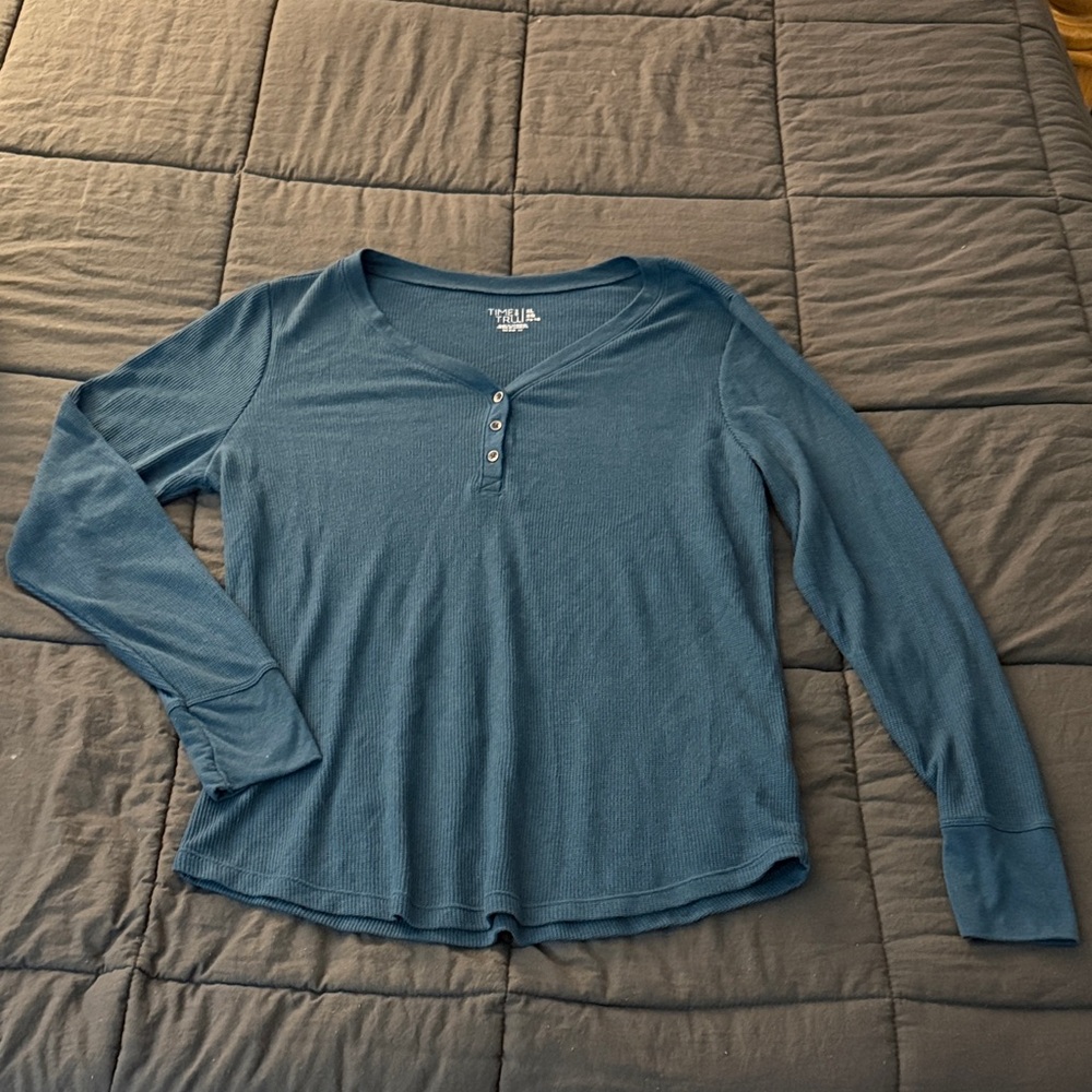 Time and Tru Blue Long-Sleeve Waffle Henley Top